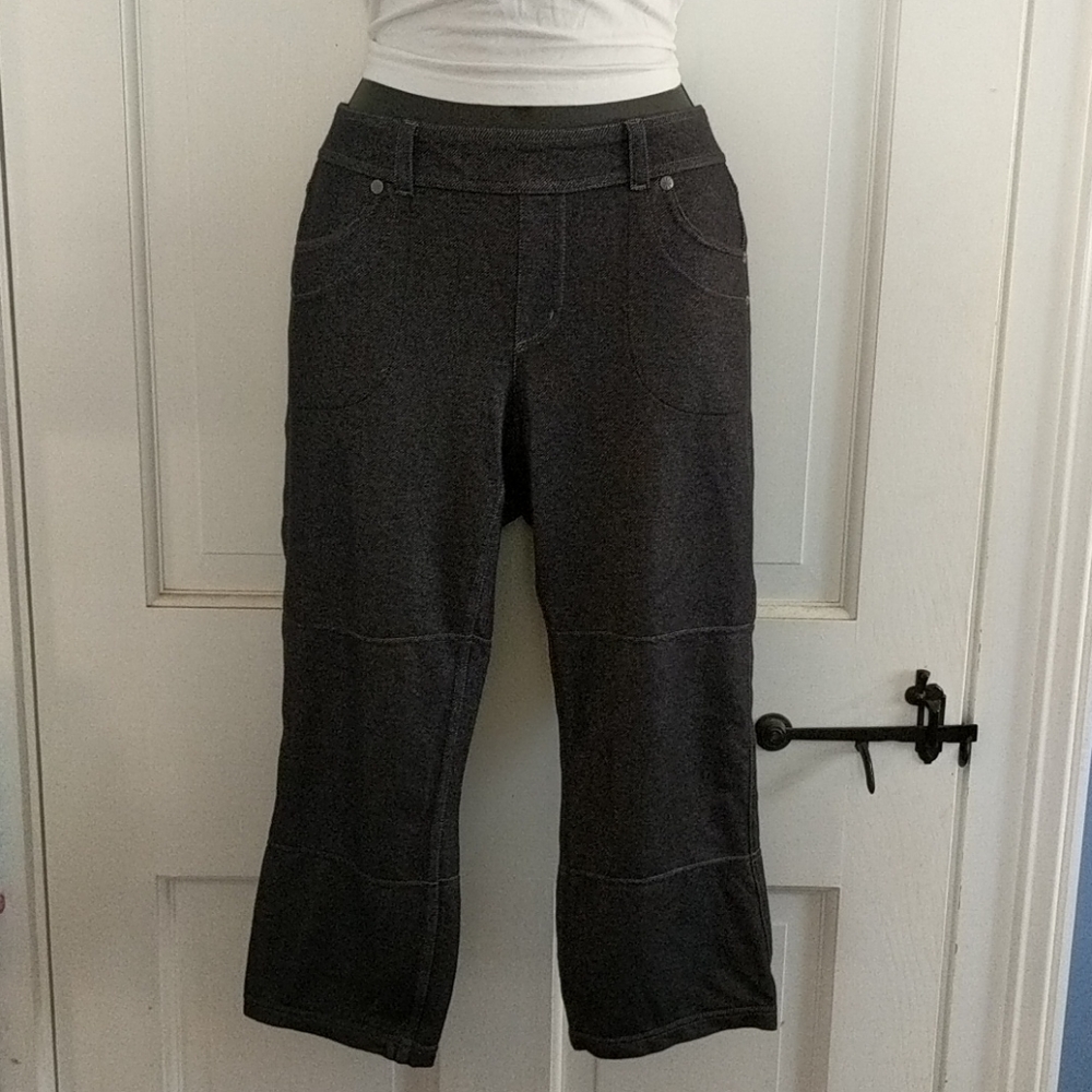 Athleta crop leggings
